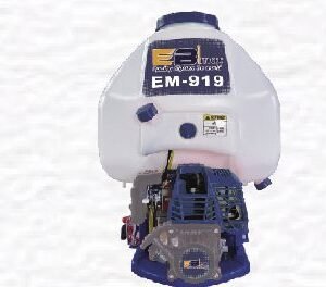 EM-919 Power Sprayer